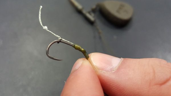 Knotless knot to hook