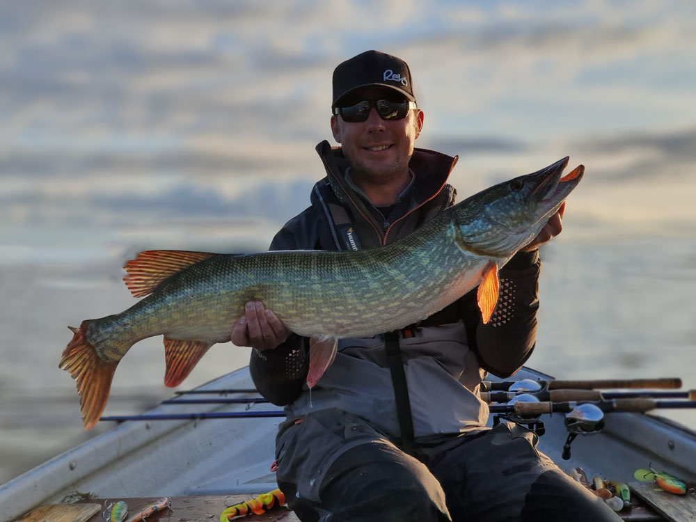 What happens when a pike swims off with your lure?